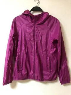 ユニクロ　レディース　ポケッタブルパーカ　M