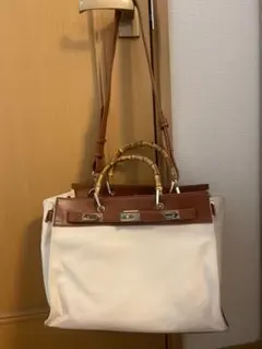 美品　ルベルニ　バンブーハンドル キャンバスショルダーバッグのサムネイル