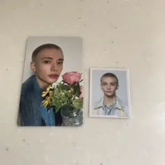 『Hollow』(Hyunjin盤)トレカ