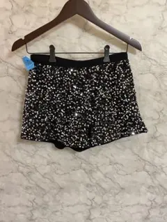 SHEIN スパンコール黒ショートパンツ M