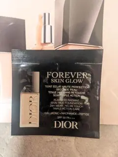 28日限定900円→750円DIOR FOREVER SKIN GLOW