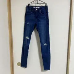 Bershka ダメージ加工 スキニーデニム