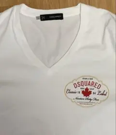 連休限定セール ディースクエアード Vネック　Tシャツ L