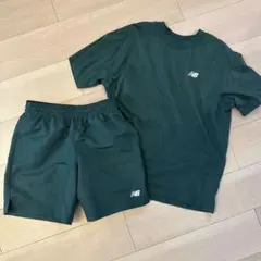 New Balance Tシャツ ショートパンツ セットアップ グリーンのサムネイル