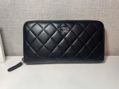 CHANEL マトラッセ ラウンドファスナー 長財布のサムネイル