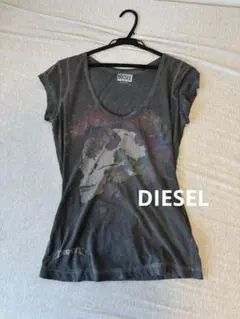 DIESEL ディーゼル スカルプリント 半袖Tシャツ グレー Sのサムネイル