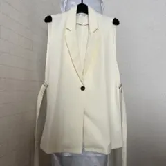 ap retro クリーム色のベストのサムネイル