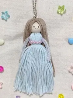 ハンドメイド ドールチャーム タッセルドール（ブルー）