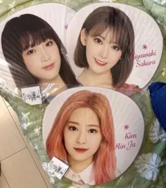 IZ*ONE　宮脇咲良、キム•ミンジュ、チェ•イェナ　うちわ 3個セット