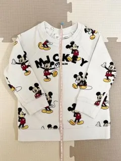 ミッキーマウス　Disney 長袖トレーナー