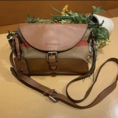 BURBERRY ショルダーバッグのサムネイル