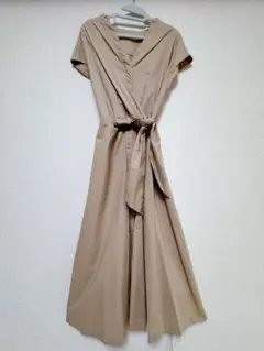 Sov ダブスタ カシュクールワンピース マキシ丈 リボンベルト ベージュ