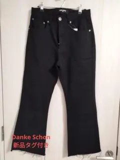 【新品】 Danke Schon カットオフ フレア ブラックデニムパンツ Sのサムネイル