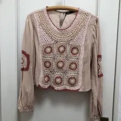 ZARA クロシェ編み装飾 ベージュ長袖ブラウス