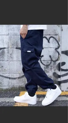 (MAISON CLUB) ベーシックオーバーサイズカーゴパンツ (手洗い可)