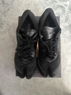「新品」Kiko Kostadinov Asics Ilargi FF黒27cmのサムネイル
