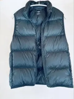 UNIQLOユニクロウルトラライトダウンベストサイズS