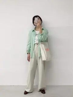 via j(ヴィアジェイ) カラーストライプシャツのサムネイル
