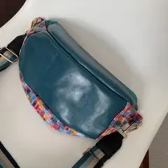 Item thumbnail for item 4585983f-d3c7-4d18-85dd-4d90c50e31d7