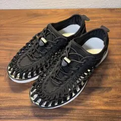 keenユニーク02(かかと有りモデル) 24.5㎝