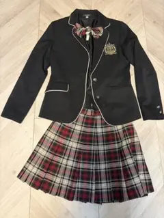 160 arisanaフォーマルスーツ 3点セット　リボン付き　アリサナ