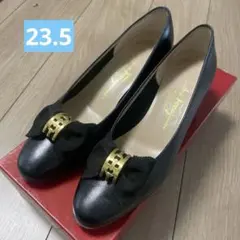【美品】Salvatore Ferragamo パンプス 23.5センチ