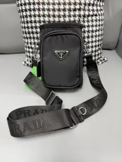 2026年最新】新品未使用 prada プラダ スマホショルダーの人気アイテム