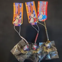 ハローキティ 名古屋限定 しゃちほこバスガイド ストラップ - メルカリ