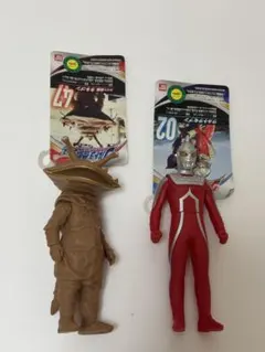 ウルトラマンとカネゴンのフィギュア 2体セットのサムネイル