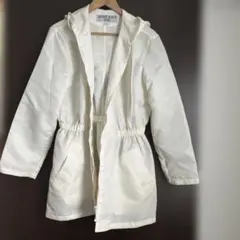 ナチュラルビューティーベーシック ウインドブレーカー 白L
