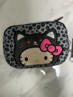ハローキティ　マルチティッシュケース