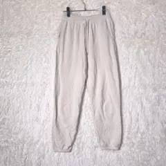 ユニクロ　スウェットパンツ　ホワイト　ゆったり　トレンド　ルームウェア