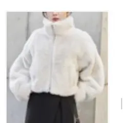 Chico ファースタンドジップブルゾン