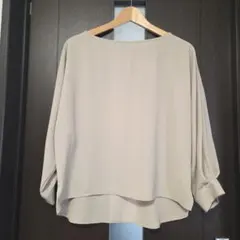 AMERICAN HOLIC グレーべージュ 五分袖ブラウス