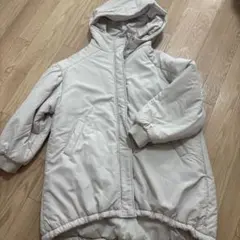 フード付き中綿ジャケット