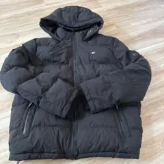 Tommy Hilfiger ブラックダウンジャケット