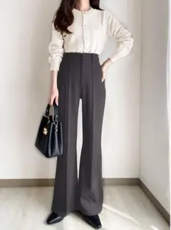 GRL センタープリーツフレアパンツ チャコール