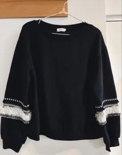 【レプシィム】フリンジ付き黒トレーナー