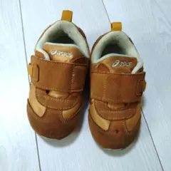 ファーストシューズ