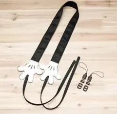 みや様専用はページ　ミッキーかめらさストラップ