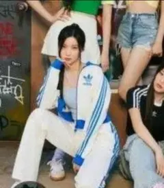 adidas TWICE ミナstrategy ダークブルー XL - メルカリ