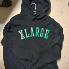 ち*ろ様 XLARGE ブラック パーカー Sサイズ