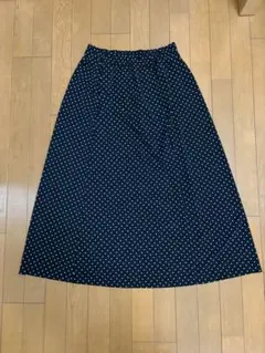 ユニクロ ドット柄ロングスカートL