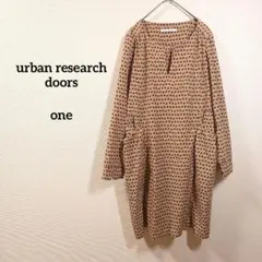 アーバンリサーチドアーズ　ワンピース　膝丈　ワンピース　薄手　総柄