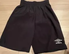 umbro 黒 ハーフパンツ 150㎝