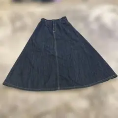 GU デニムフレアロングスカート