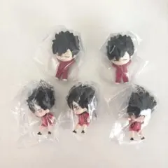 黒尾鉄郎ガチャガチャ5個セット　ねむらせ隊2個+でふぉフィグ3個