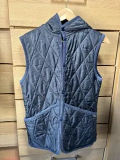 38 ダークブルー キルティングダウンベスト フード付き(英国製)