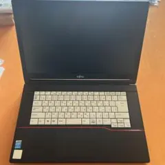 FUJITSU ノートパソコン 本体 windows10