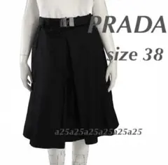 プラダ PRADA ブラックメタリックバックルロゴ ナイロン タフタスカートのサムネイル